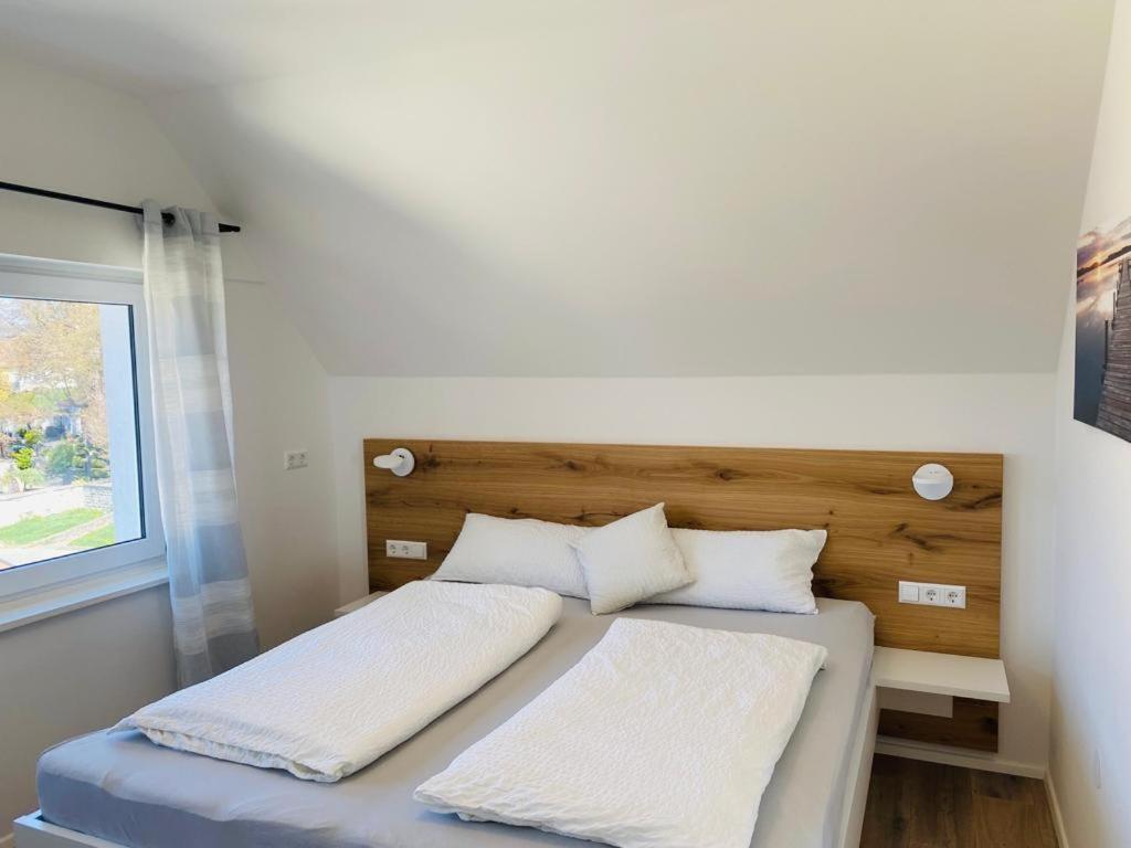 Bodensee Apartments Meersburg Sonnhalde Екстер'єр фото